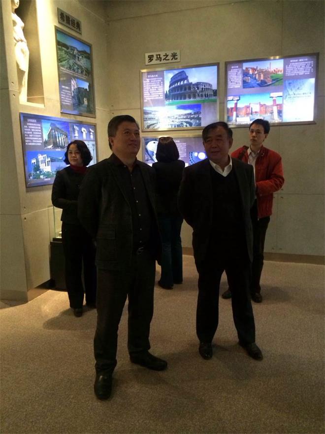 公司董事長劉樹洪一行到濰坊昌大集團(tuán)參觀交流(圖2)