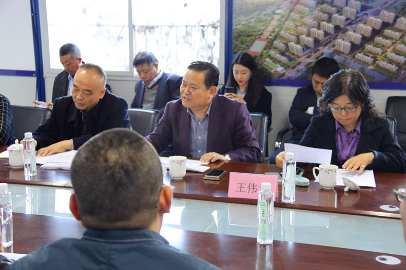 2018青島市重點(diǎn)工程勞動(dòng)競(jìng)賽暨“查保促”活動(dòng)在中建聯(lián)合東郭莊項(xiàng)目開展(圖2)