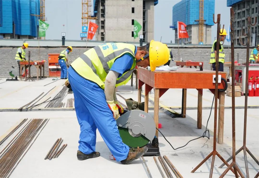 以賽促訓，匠心筑城|中建聯(lián)合承辦嶗山區(qū)第十六屆“中建聯(lián)合杯”建筑業(yè)職業(yè)技能大賽(圖5)